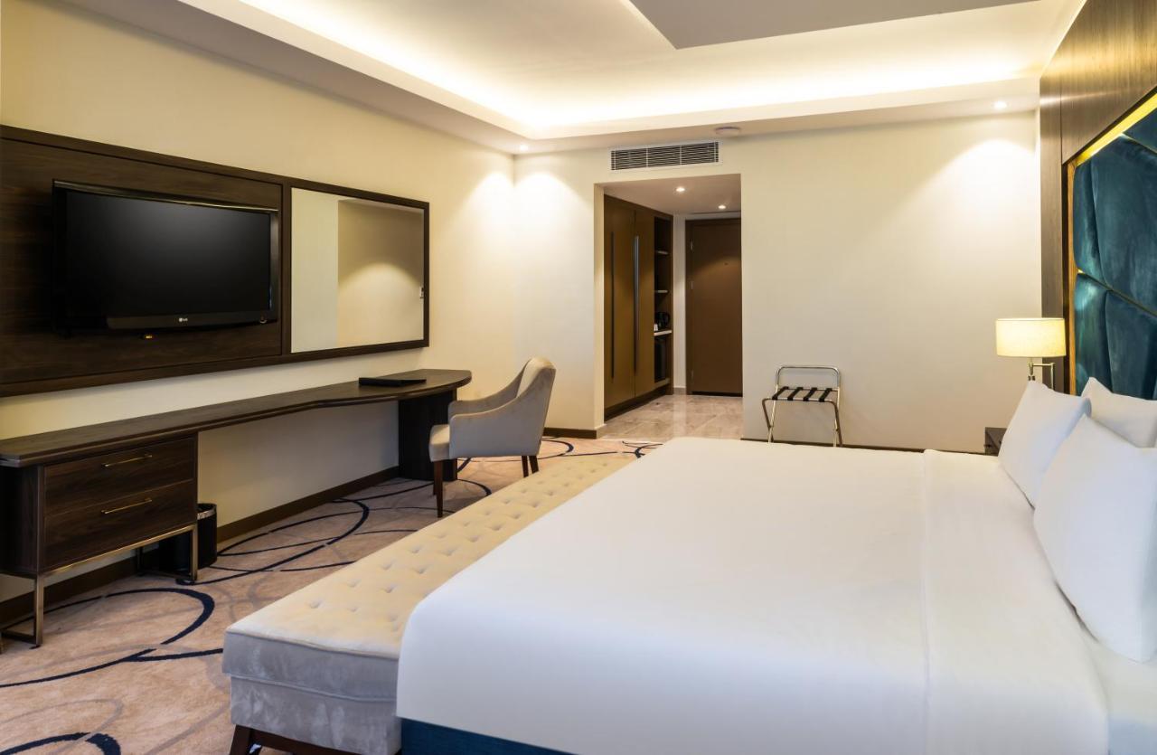 Warwick Riyadh Al Wezarat Exterior foto