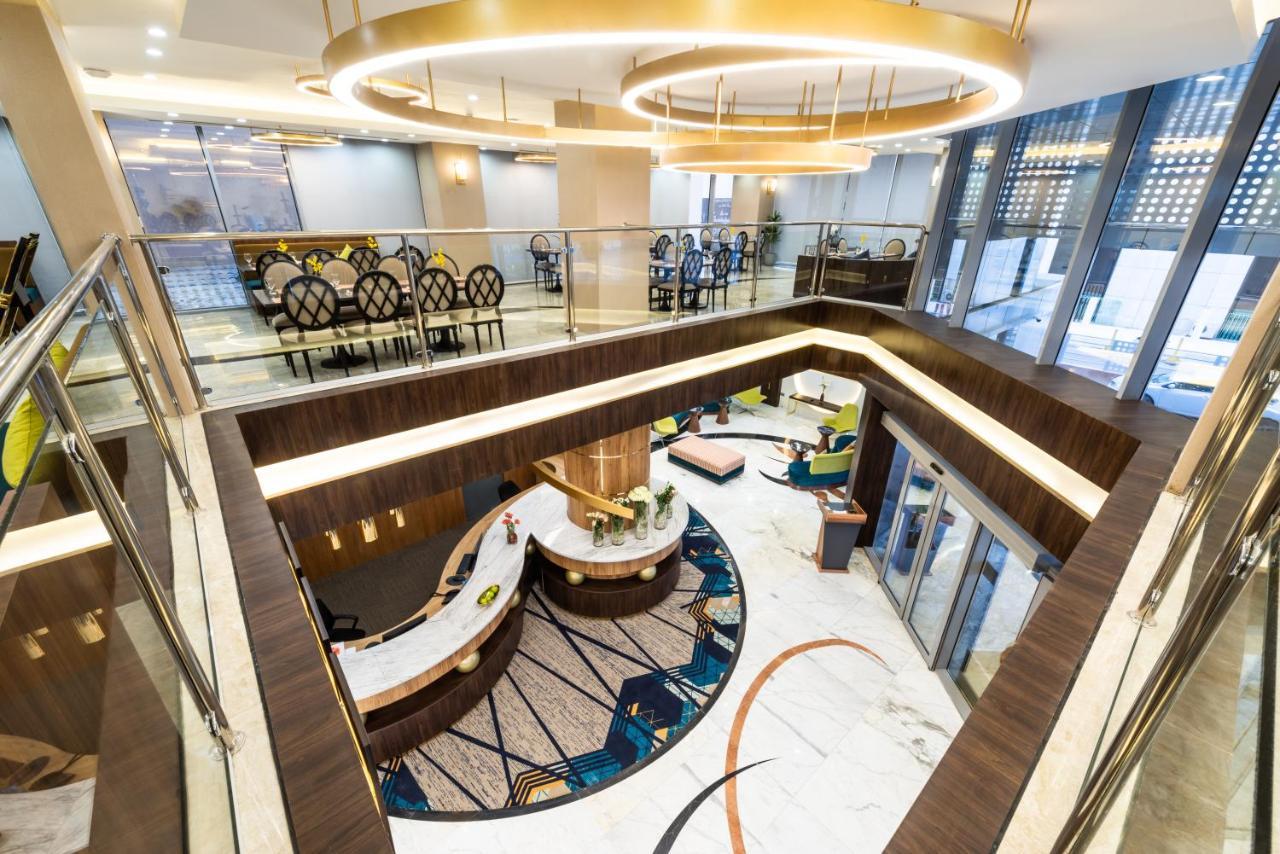 Warwick Riyadh Al Wezarat Exterior foto