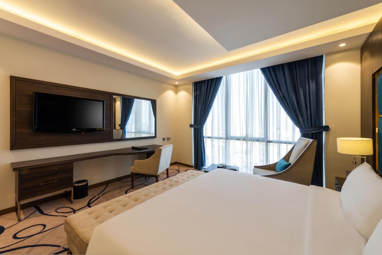 Warwick Riyadh Al Wezarat Exterior foto